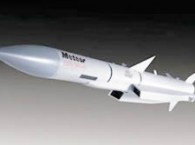 2010-07-23-misil_meteor_med