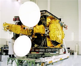 2010-10-22-satelite_amazonas_2_med