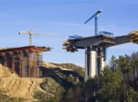 2011-03-08-constructoras_med