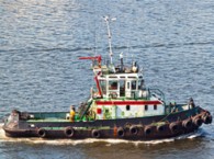 2011-04-14-combustible_pesqueros_med