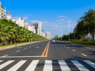 2011-05-27-pavimento_silencioso_med